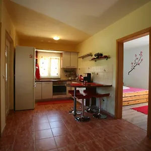 raj-muraj-ferienappartement.primorje-gorskikotar.com/